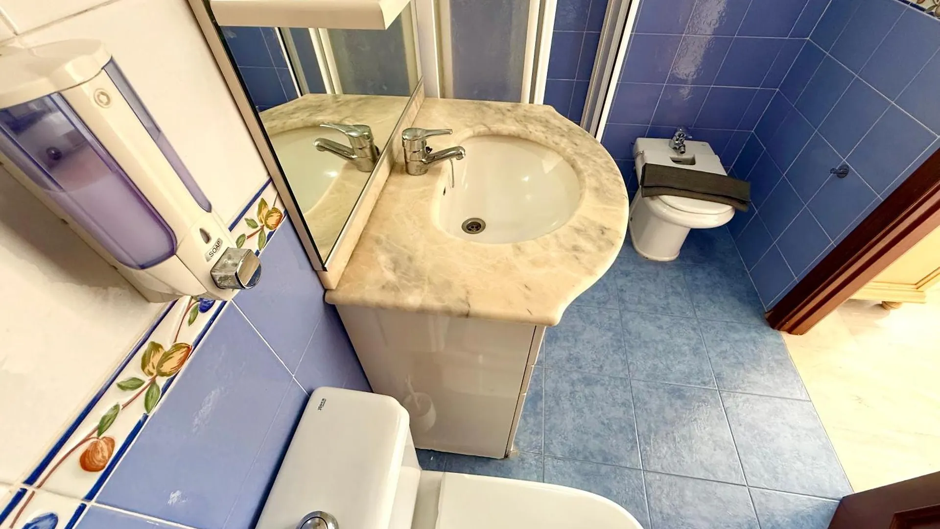 Sun & Beach - Swimming Pool - Parking - Carihuela Torremolinos Lejlighed